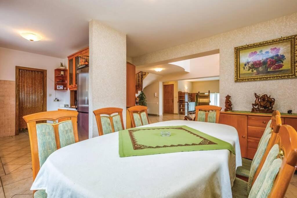 Lux Apartman Leo Appartement Kostrena Buitenkant foto